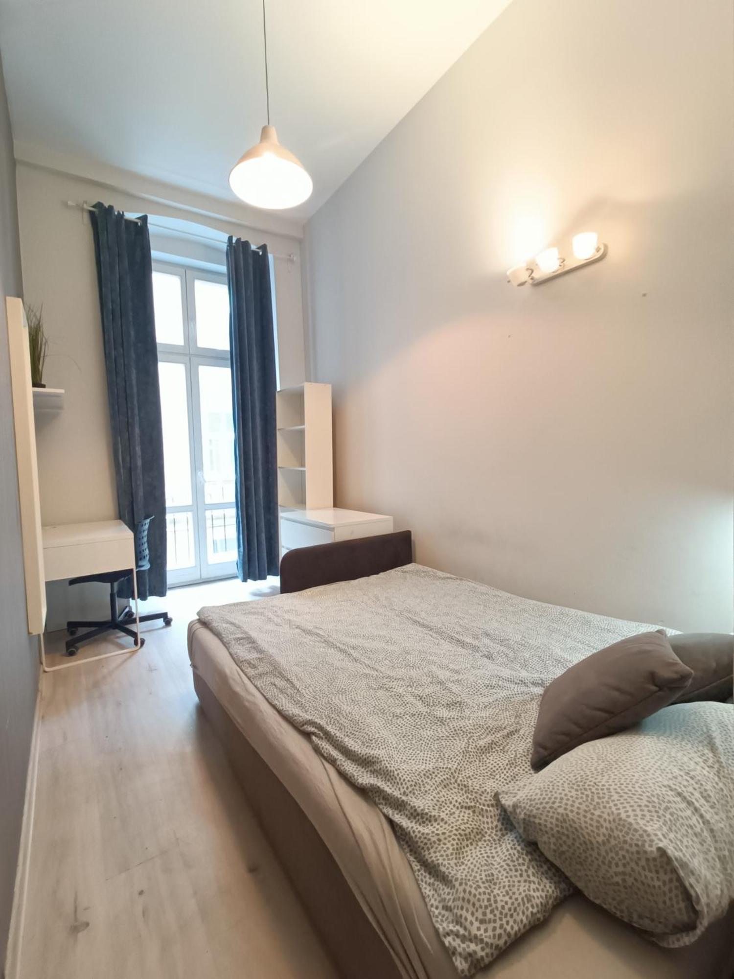 Centrum Fabryczna Rooms Лодзь Экстерьер фото