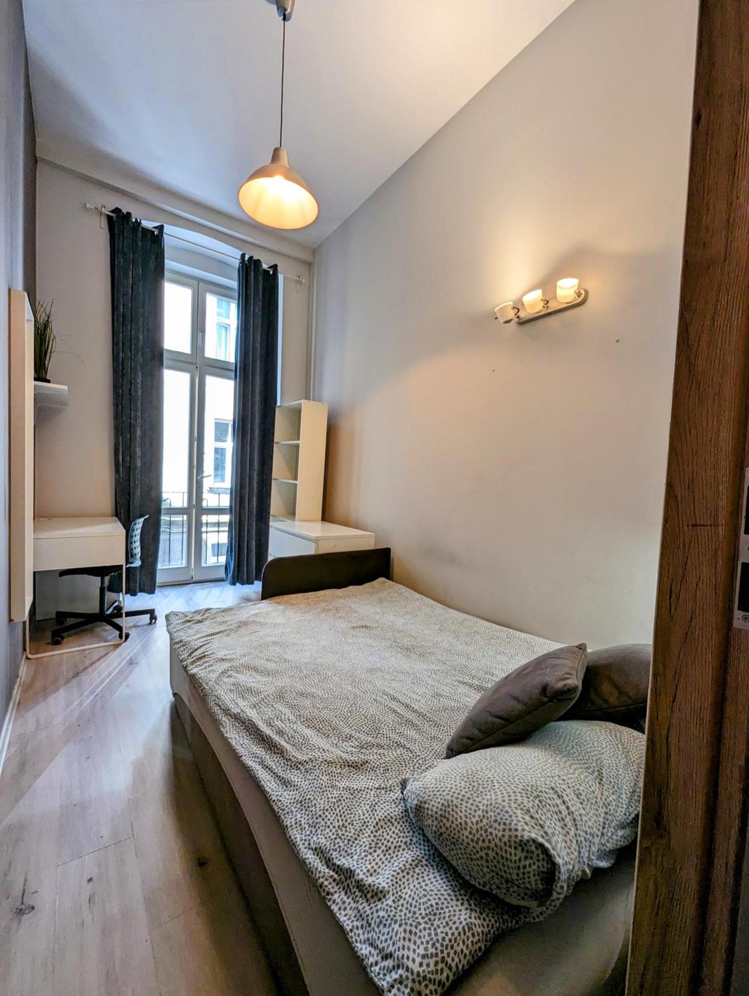 Centrum Fabryczna Rooms Лодзь Экстерьер фото