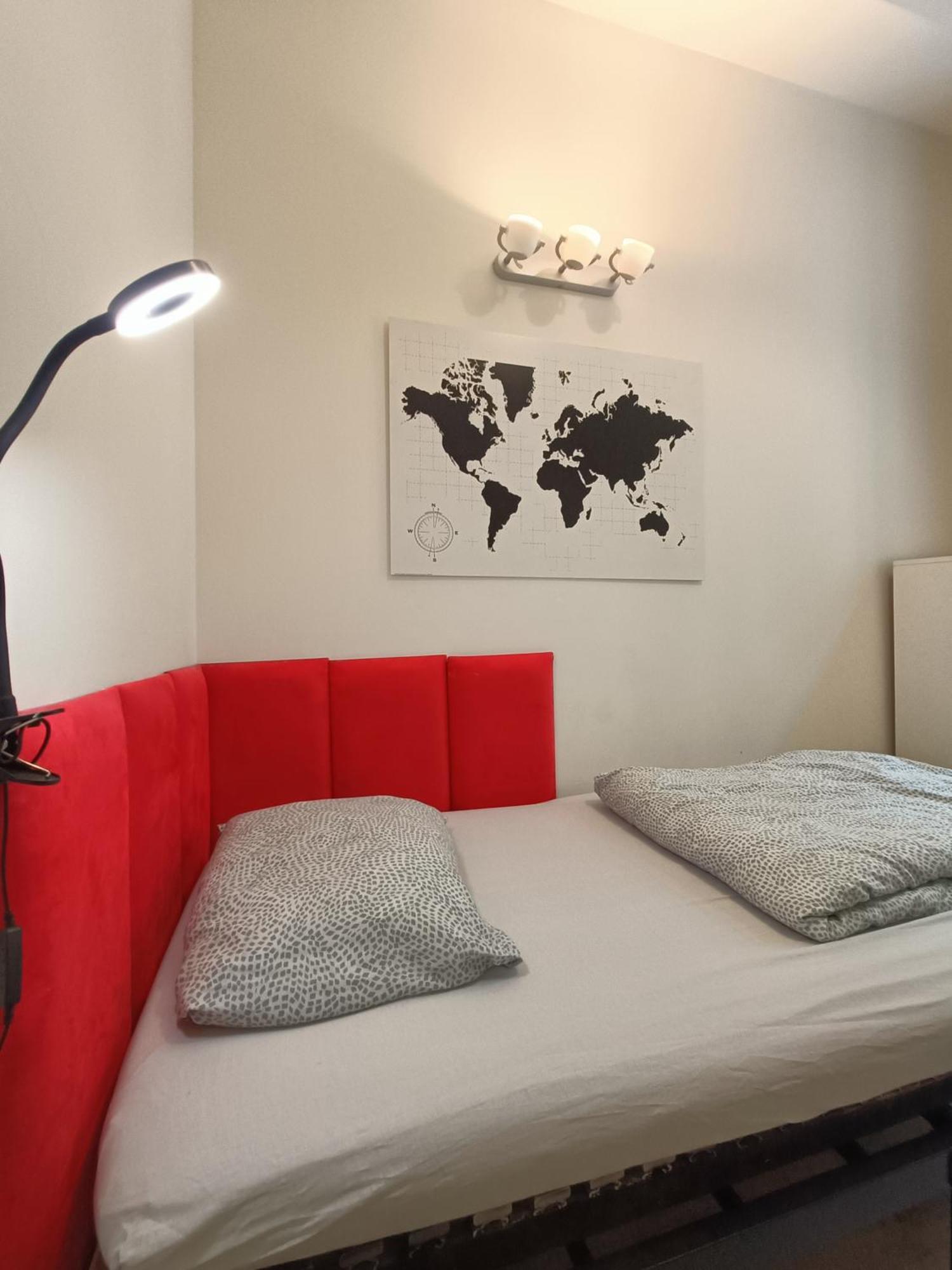 Centrum Fabryczna Rooms Лодзь Экстерьер фото